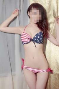 Mersin Silifke Erdemli'den Kendine Güvenen, Çekici Escort Bayan